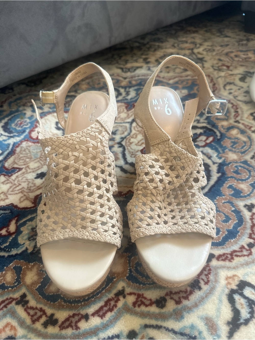 Mix No 6 Wedge Sandals Woven Taupe Size W 10